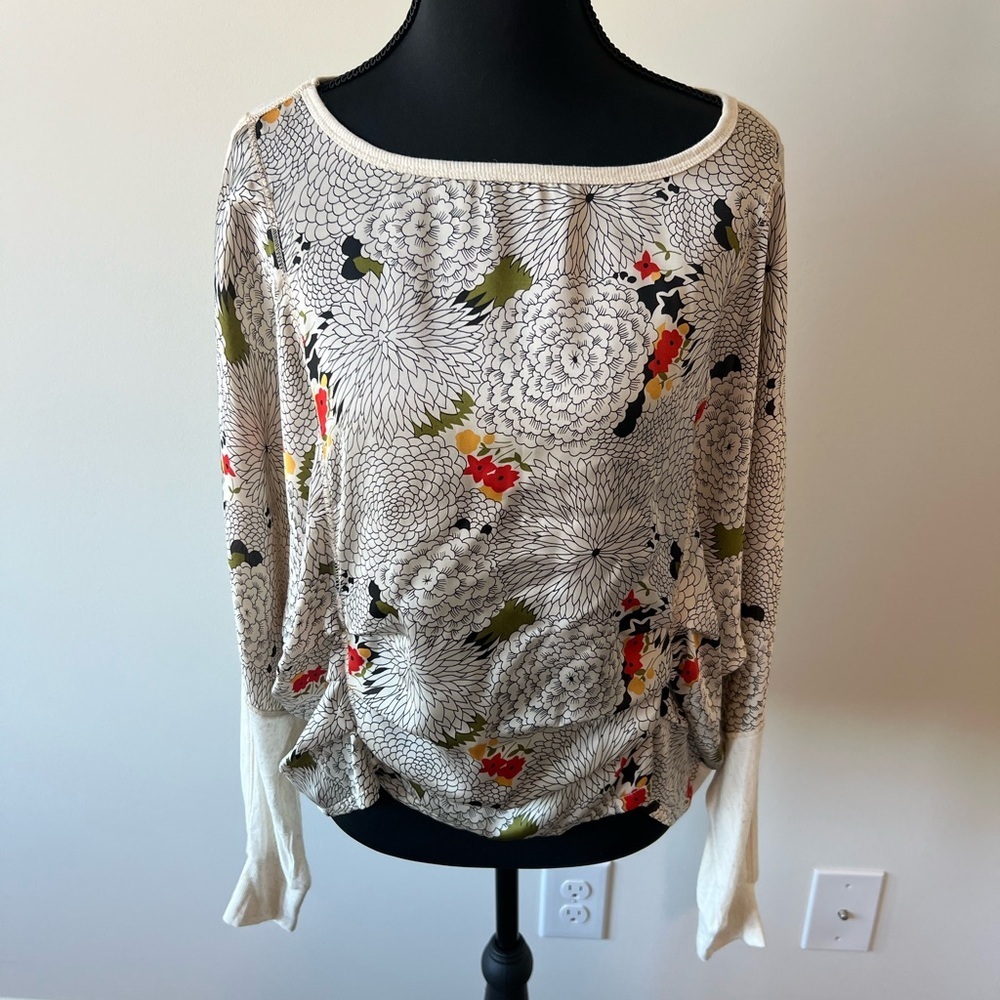 Tiny by Anthropologie Floral Long Sleeve Top with gathered front linen back S